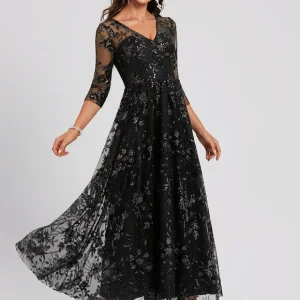 Robe Dentelle Étoilée Noire