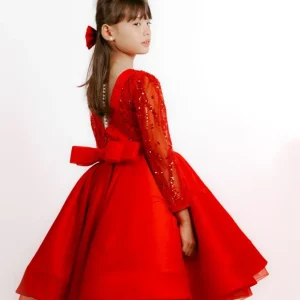 Hana - Robe en satin rouge avec perles et strass