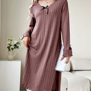 Chemise de Nuit à Manches Longues avec Col Rond